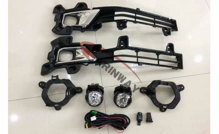 16兰德酷路泽雾灯