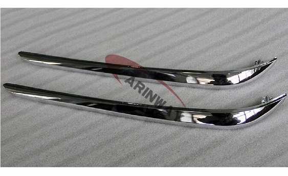 LC200 Front spoiler strip